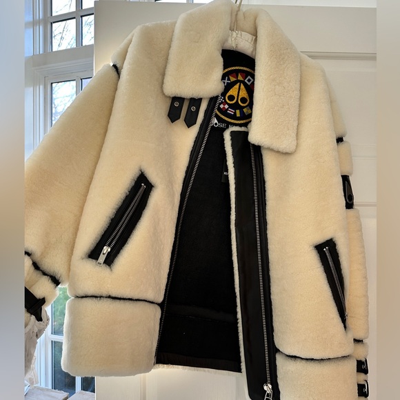 Moose Knuckles Golden Prairie Sheepskin Jacket - Picture 2 of 12